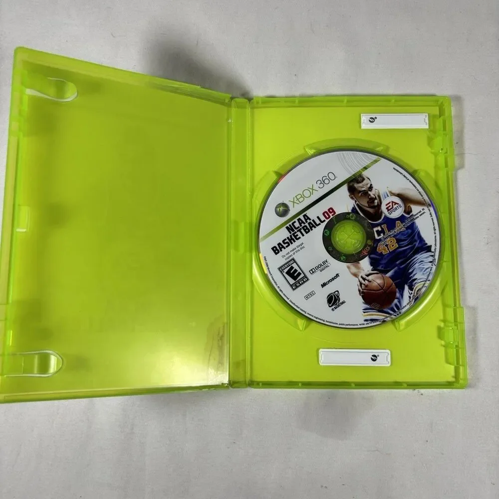 NCAA Basketball 09 Xbox 360 Complete CIB with Disc